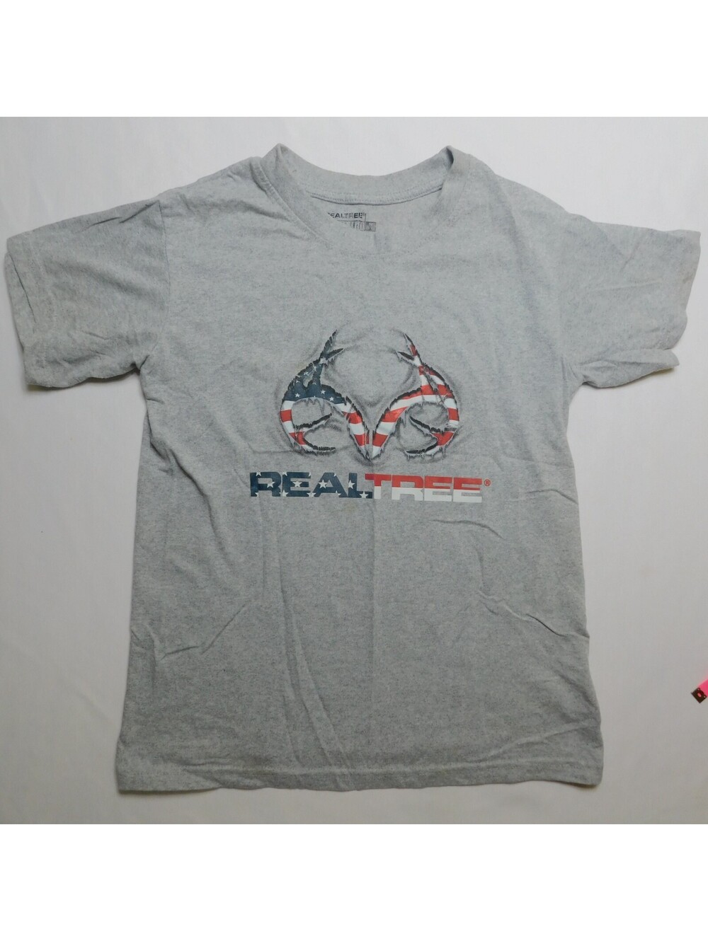 Realtree by Staghorn Creek Boys M 8-10 Gray T Shirt American Flag Logo Graphic